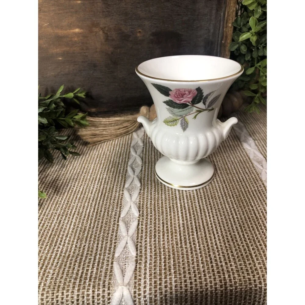 Vintage Wedgwood Miniature Hathaway Rose Floral Urn Bud Vase Bone China England